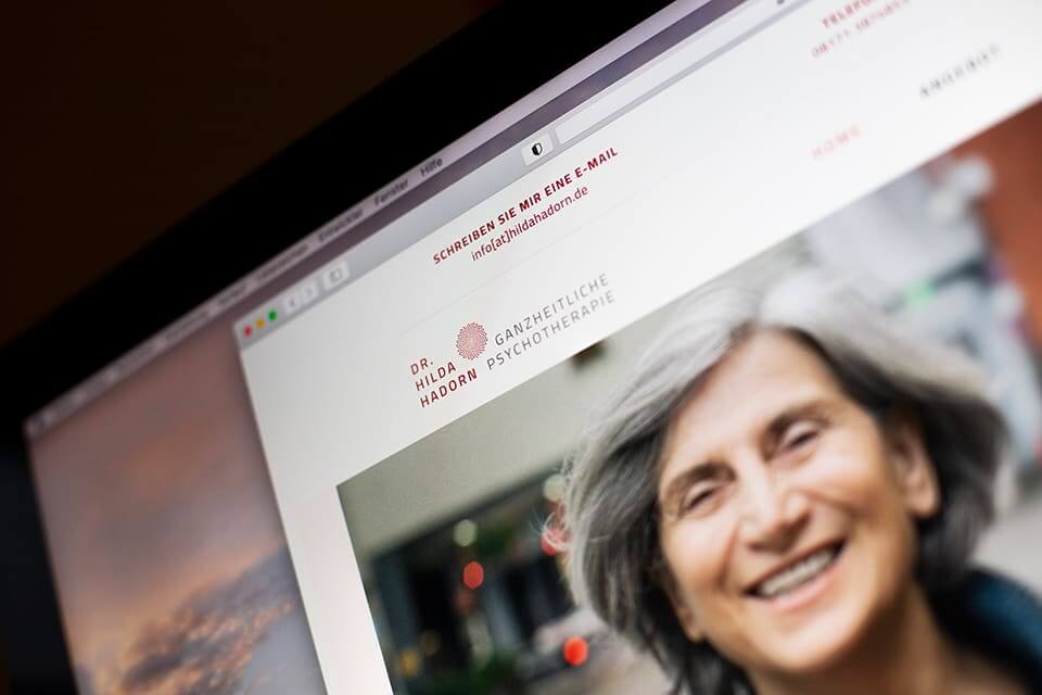 Design Projektportfolio: das Identity Design für Dr. med. Hilda Hadorn – Ganzheitliche Psychotherapie in München / Schwabing