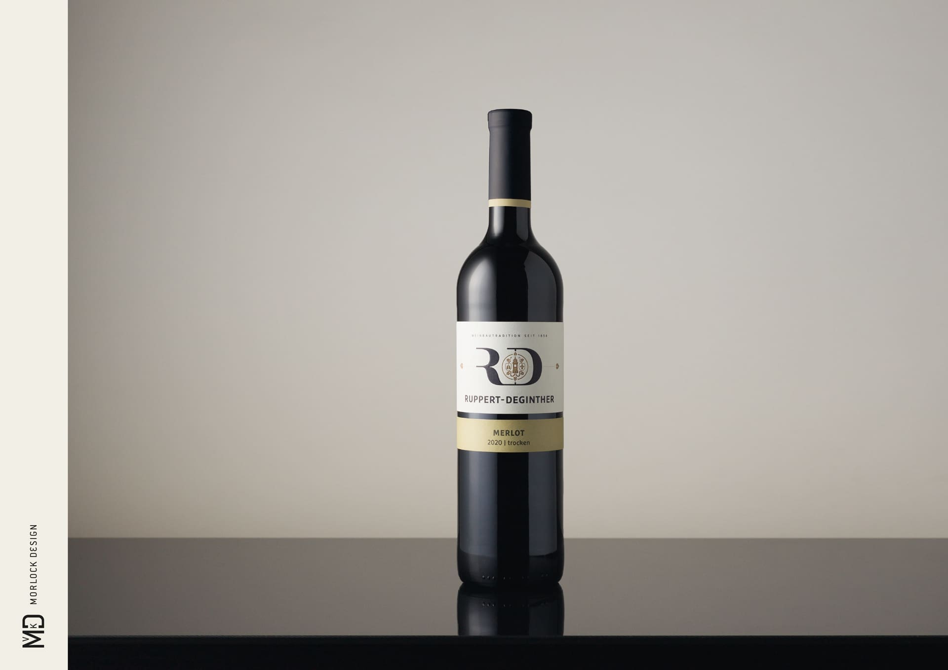 Corporate Identity Design für Ruppert-Deginther | Ein ausgezeichnetes Weingut in Rheinhessen | Produkt-Fotoshooting der Gutsweine